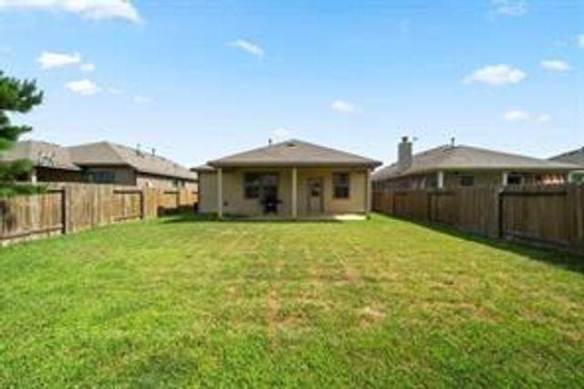 284 Country Crossing Circle, Magnolia, TX 77354