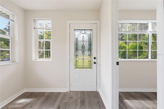 210 WINSLOW AVENUE, Deland, FL 32724