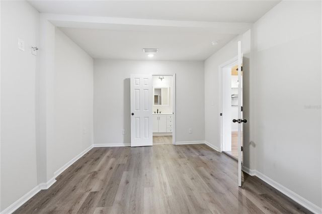 210 WINSLOW AVENUE, Deland, FL 32724