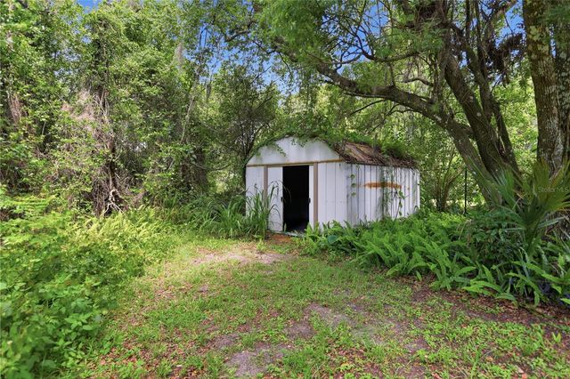 210 WINSLOW AVENUE, Deland, FL 32724