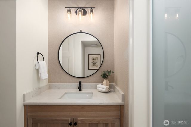 10468 NE 113th Place, Kirkland, WA 98033