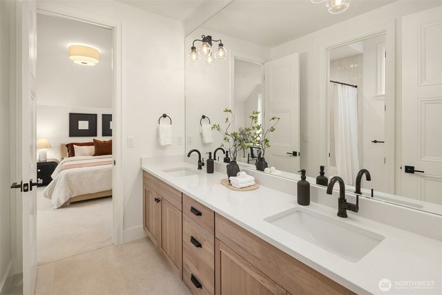 10468 NE 113th Place, Kirkland, WA 98033