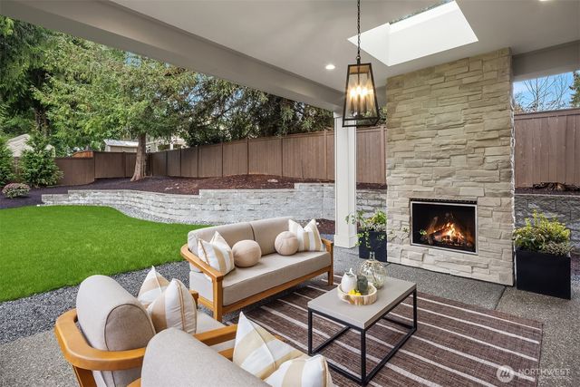 10468 NE 113th Place, Kirkland, WA 98033