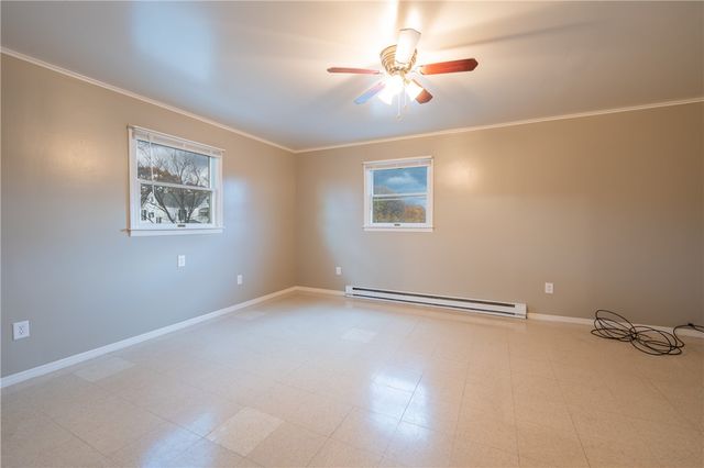 700 Hoke St, Latrobe, PA 15650