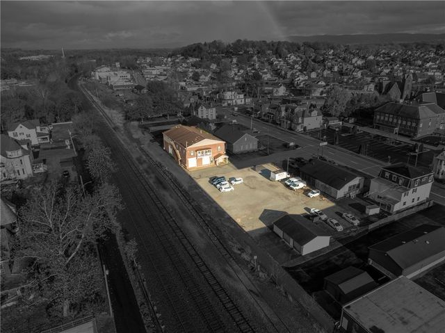 700 Hoke St, Latrobe, PA 15650