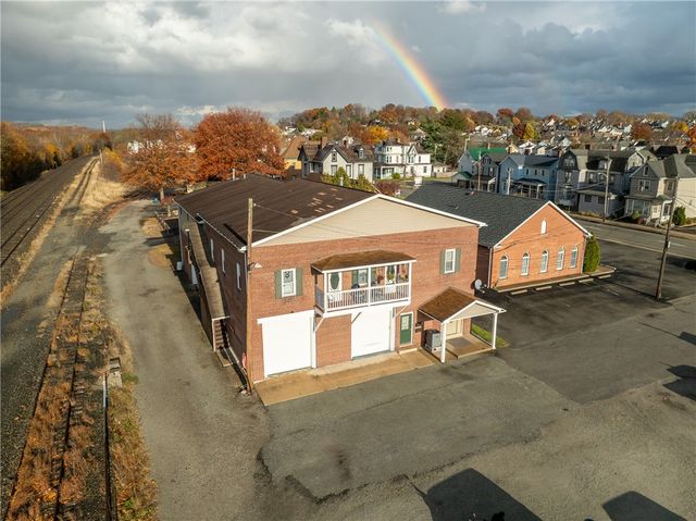 700 Hoke St, Latrobe, PA 15650