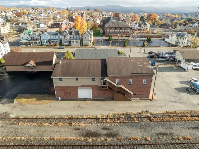 700 Hoke St, Latrobe, PA 15650