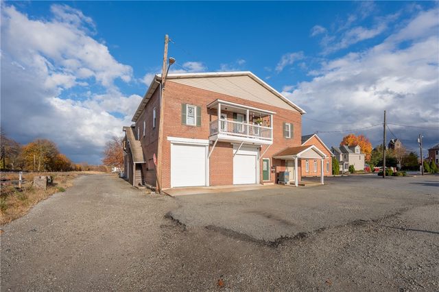 700 Hoke St, Latrobe, PA 15650