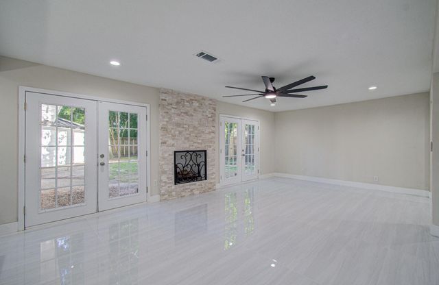 10427 Metronome Drive, Houston, TX 77043