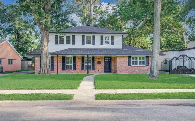 10427 Metronome Drive, Houston, TX 77043