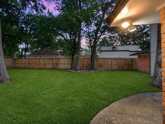 10427 Metronome Drive, Houston, TX 77043