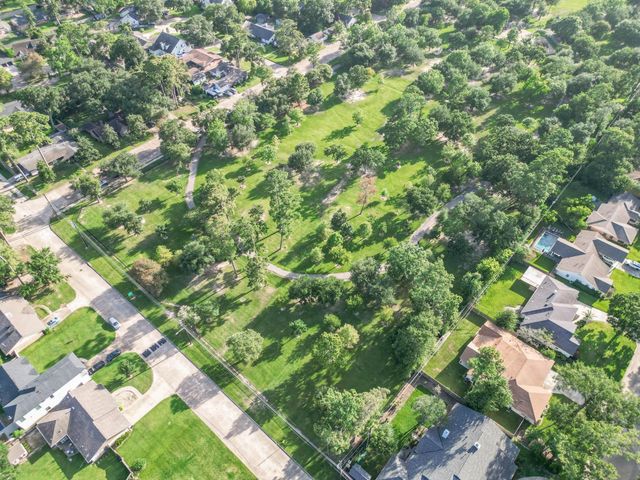 10427 Metronome Drive, Houston, TX 77043