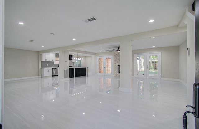 10427 Metronome Drive, Houston, TX 77043