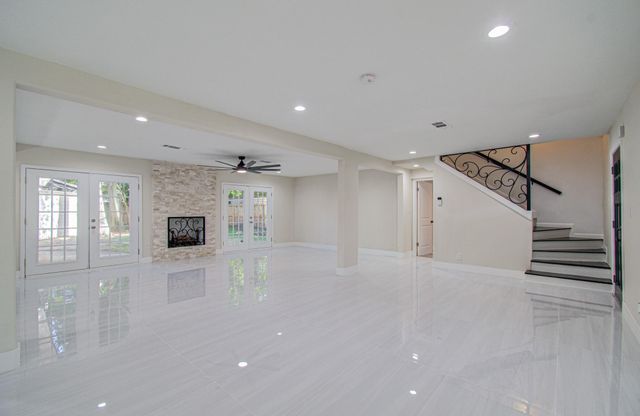 10427 Metronome Drive, Houston, TX 77043
