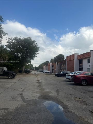 7610 Stirling Rd 205G, Davie, FL 33024