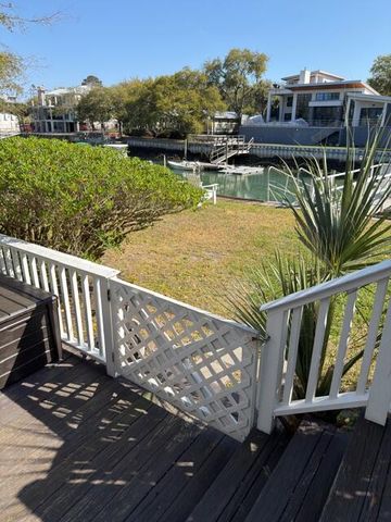 2 Tabby Lane, Isle Of Palms, SC 29451