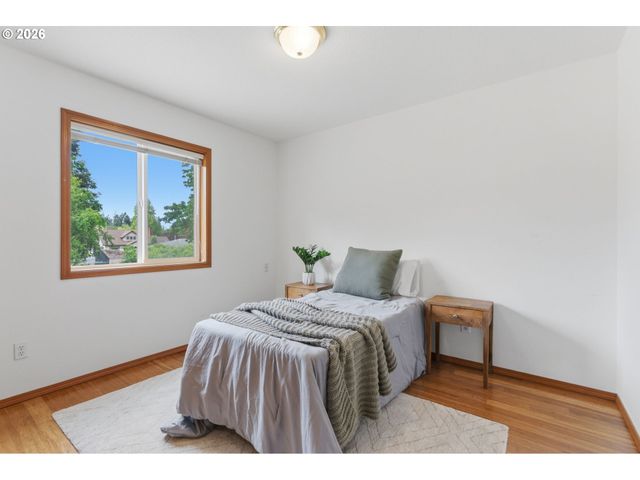 3463 Se MCCARTNEY Ln, Milwaukie, OR 97267