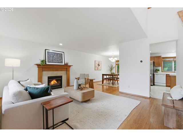 3463 Se MCCARTNEY Ln, Milwaukie, OR 97267