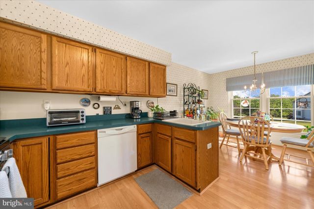 478 AMHERST CT, Harleysville, PA 19438