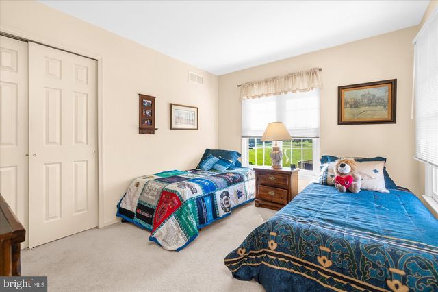 478 AMHERST CT, Harleysville, PA 19438