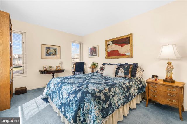 478 AMHERST CT, Harleysville, PA 19438