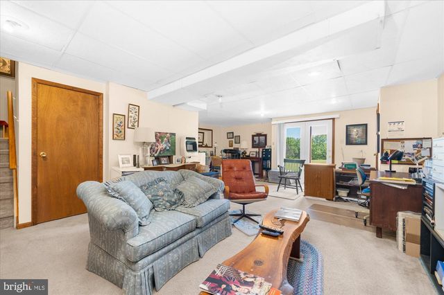 478 AMHERST CT, Harleysville, PA 19438