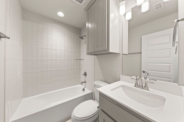 2704 Emerald Shallows Drive, Mckinney, TX 75072