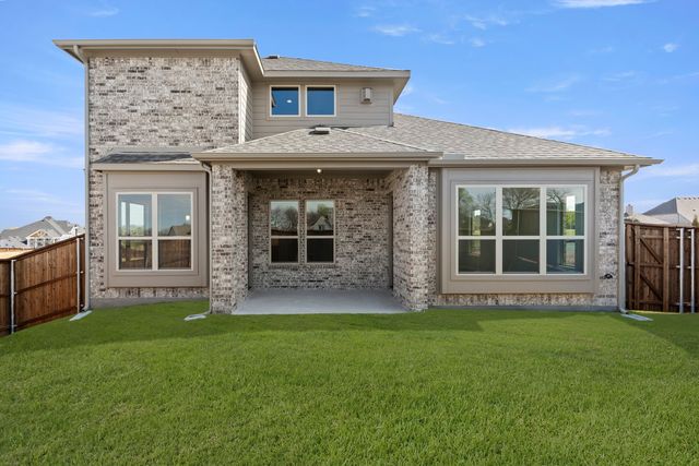2704 Emerald Shallows Drive, Mckinney, TX 75072