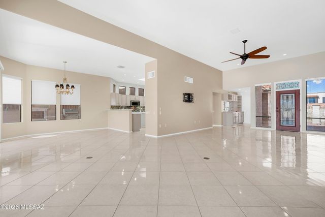 4225 S Westcotta Drive, Green Valley, AZ 85622