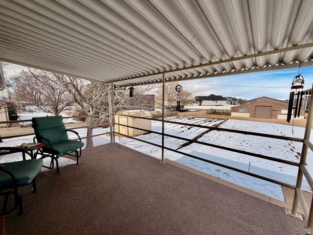 2298 W 800 N, Clinton, UT 84015