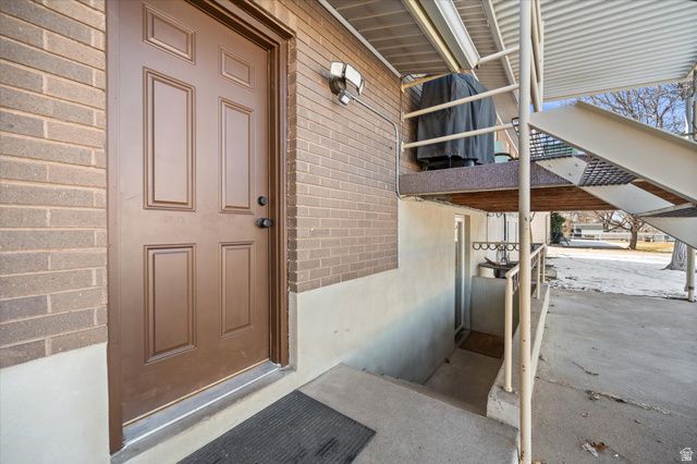 2298 W 800 N, Clinton, UT 84015