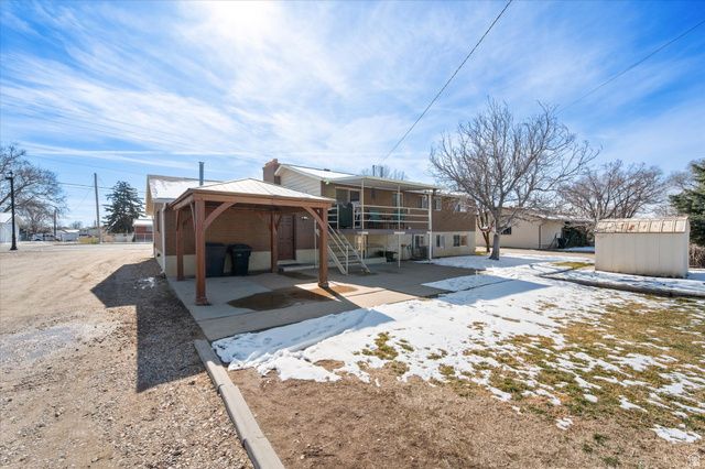 2298 W 800 N, Clinton, UT 84015