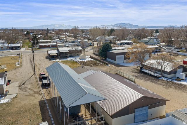 2298 W 800 N, Clinton, UT 84015