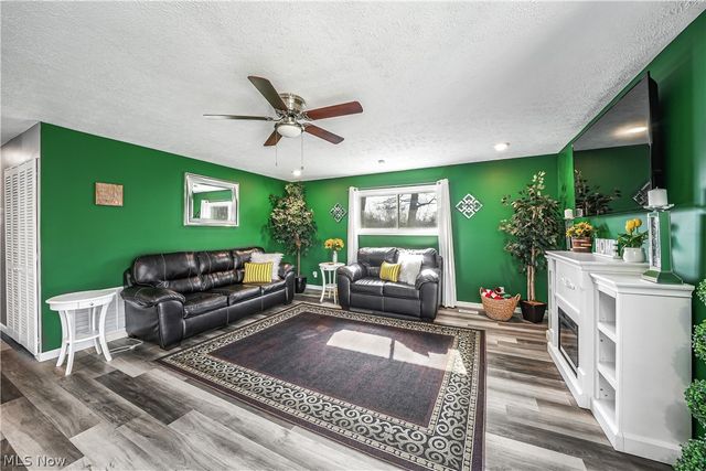 2626 Notle Street, Streetsboro, OH 44241