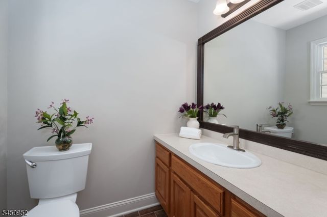 10 Wesley Court, Montgomery Twp., NJ 08558
