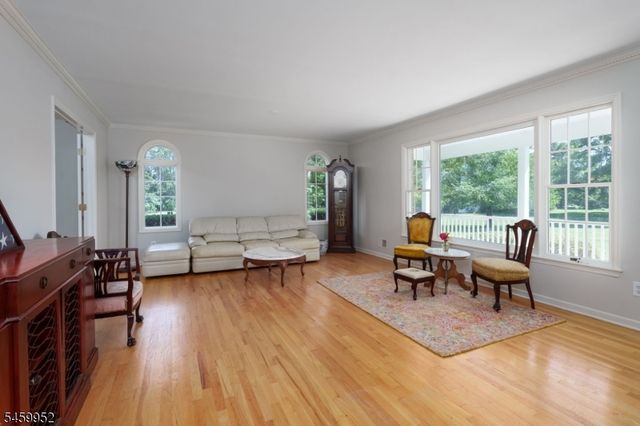 10 Wesley Court, Montgomery Twp., NJ 08558