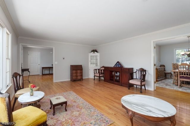 10 Wesley Court, Montgomery Twp., NJ 08558