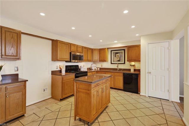 815 Mission AVE, Virginia Beach, VA 23462