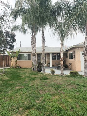 150 W Deodar Lane, Lemoore, CA 93245