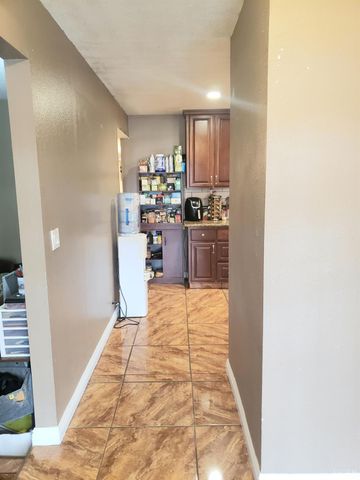 150 W Deodar Lane, Lemoore, CA 93245