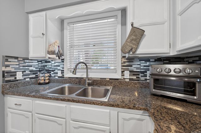 18 Macotera Place, Hot Springs Village, AR 71909