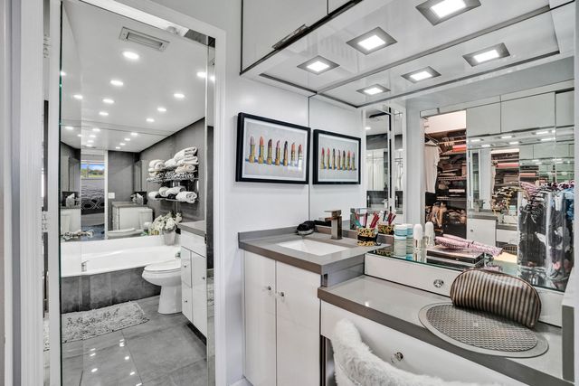 2603 NW 103rd Avenue 401, Sunrise, FL 33322