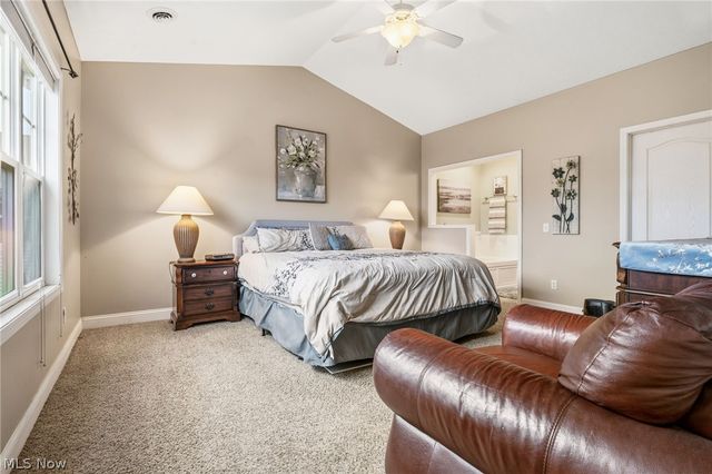 1340 Cascade Circle W, Canton, OH 44708