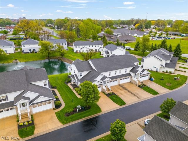 1340 Cascade Circle W, Canton, OH 44708