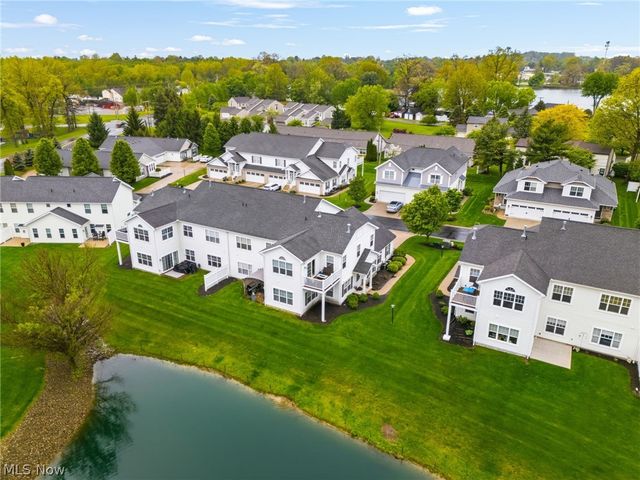 1340 Cascade Circle W, Canton, OH 44708