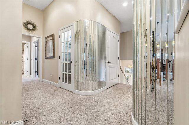 1340 Cascade Circle W, Canton, OH 44708