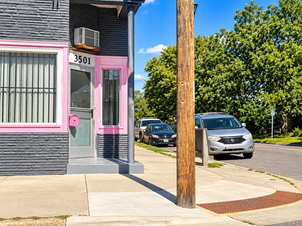 3501 Penn Avenue N, Minneapolis, MN 55412 — exterior