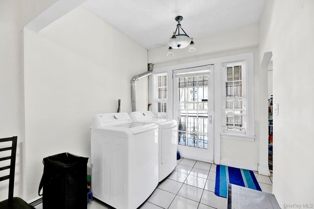 10925 Francis Lewis Boulevard, Queens Village, NY 11429