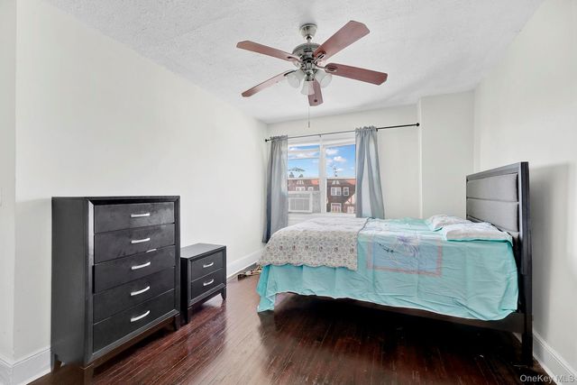 10925 Francis Lewis Boulevard, Queens Village, NY 11429