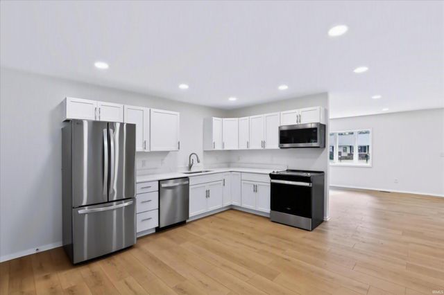 3321 N Stoneycrest Road, Bloomington, IN 47404